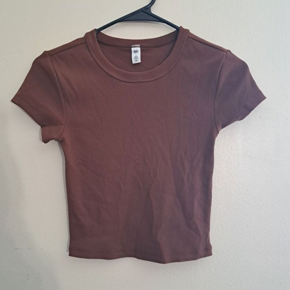 Women’s Juniors BP. Basic Ribbed Scoop Neck TShirt Small